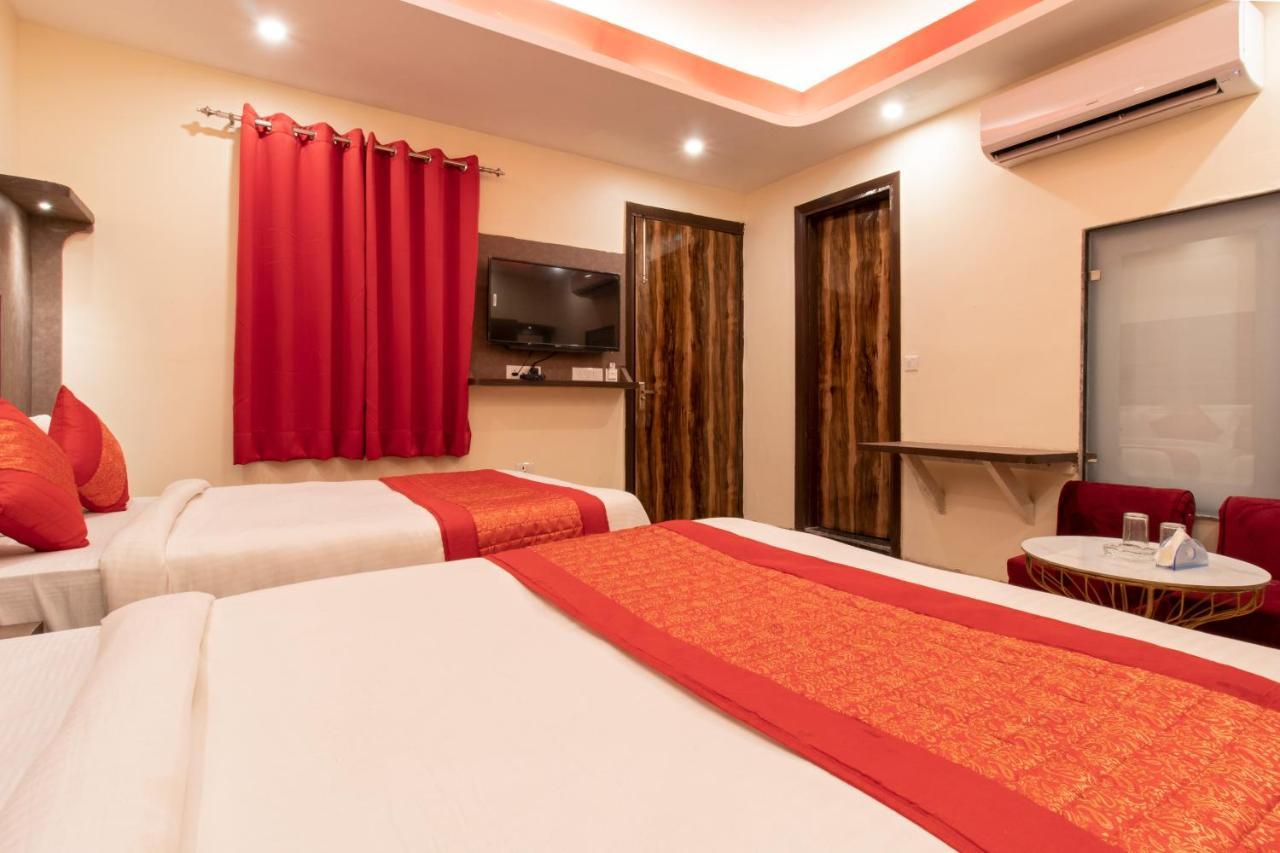 Airport Hotel Dev Residency - Mahipalpur Нью-Делі Екстер'єр фото
