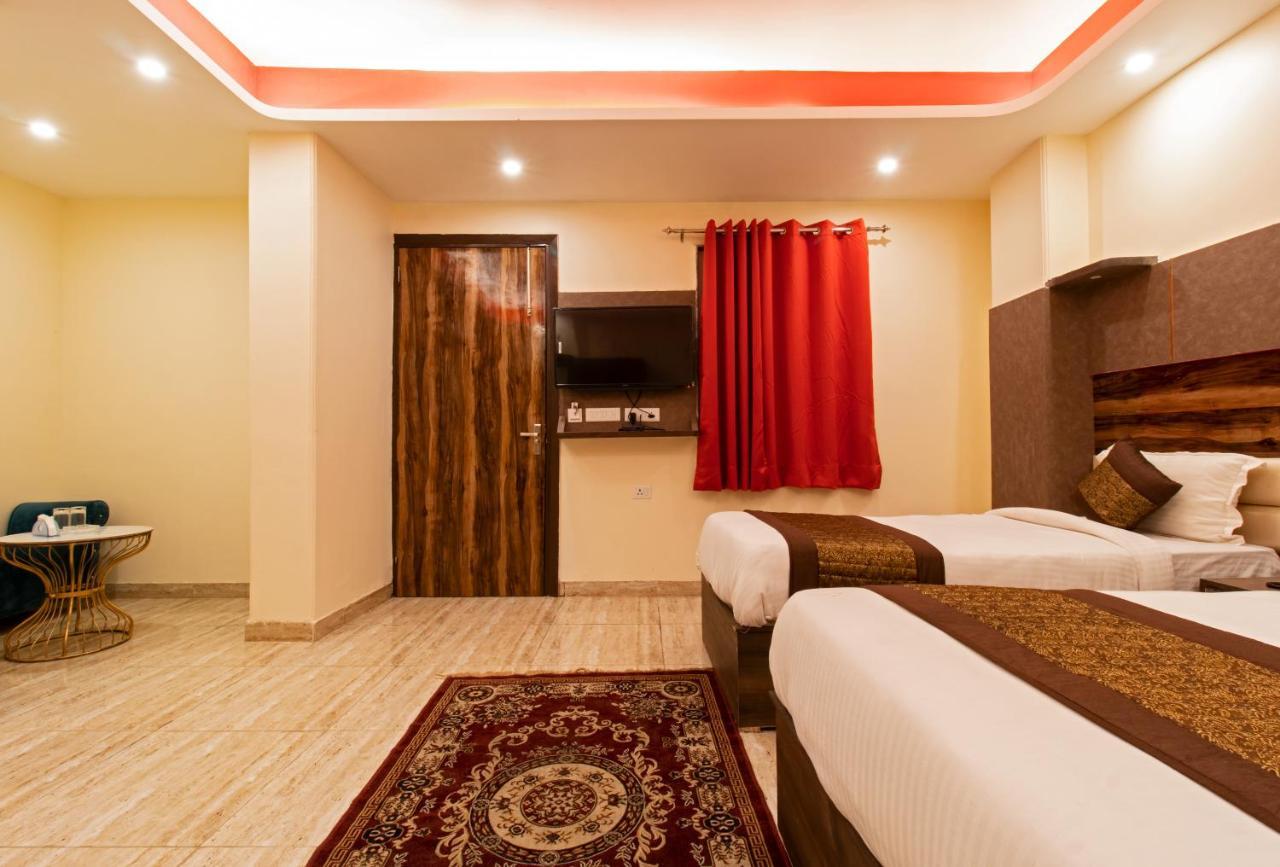 Airport Hotel Dev Residency - Mahipalpur Нью-Делі Екстер'єр фото